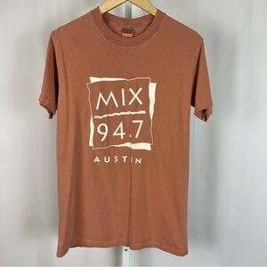 District Threads Small 94.7 Austin Texas Radio Beach Surf Boho Graphic Tee 90’s